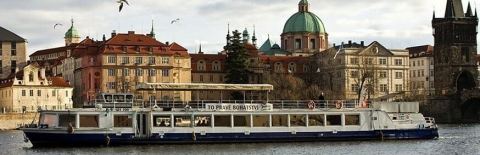 Boats and steamboats for hire