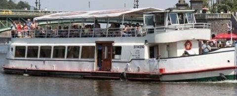 Boats and steamboats for hire